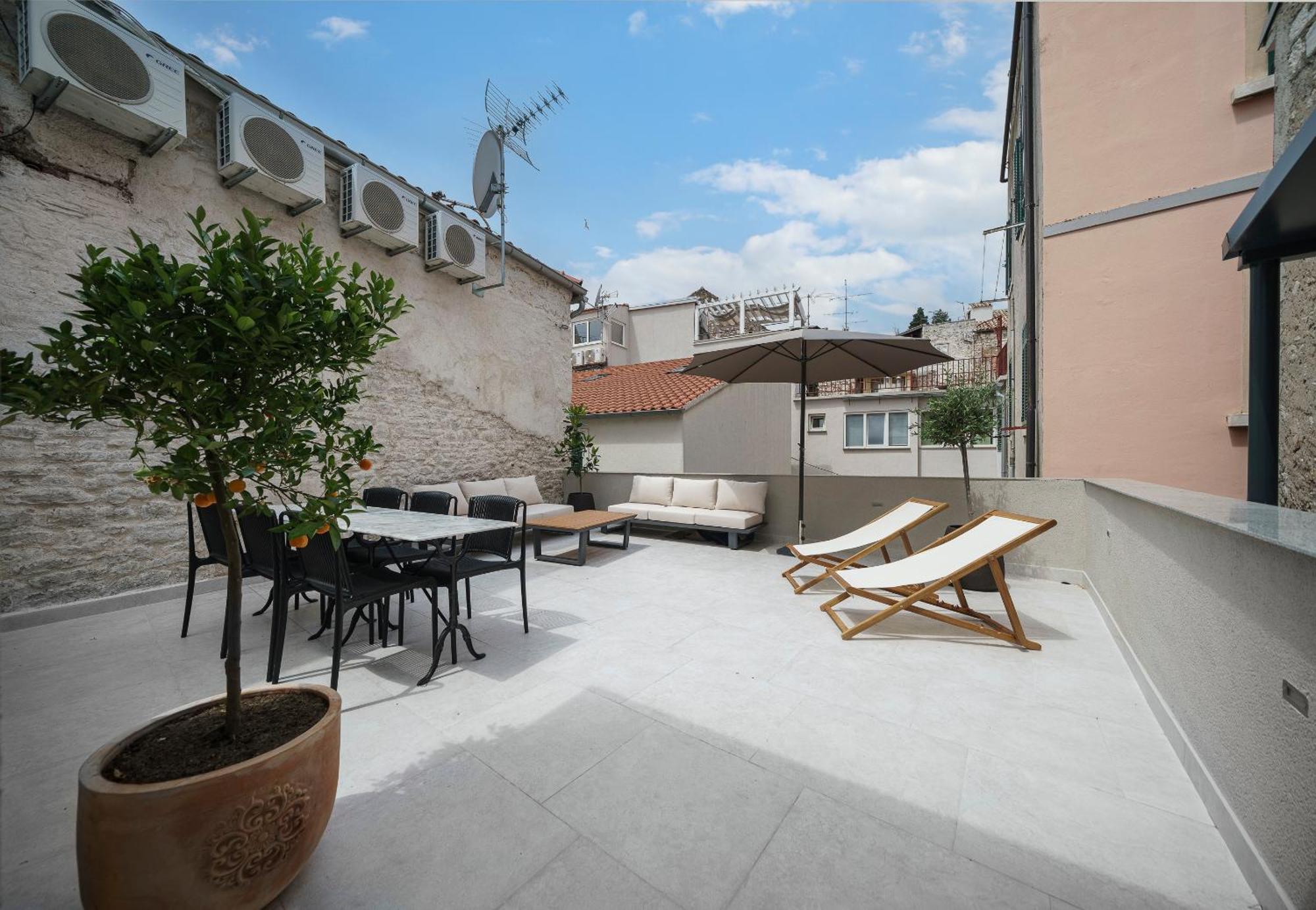 Samm Apartments Šibenik Екстериор снимка